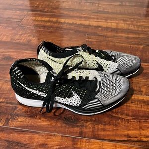 Nike flyknit racer